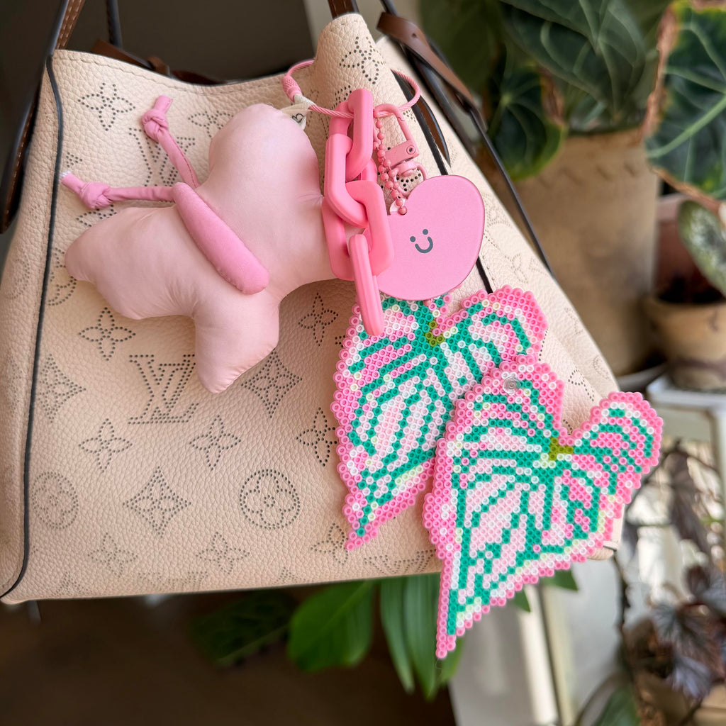 .𖥔 ݁ ˖LoopJelly𓂃.☘︎ ݁˖Pixel Leaves Keychain🌿Pink Symphony Caladium 💗